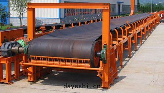 青島(dǎo)膠(jiāo)州(zhōu)皮帶輸送(sòng)機